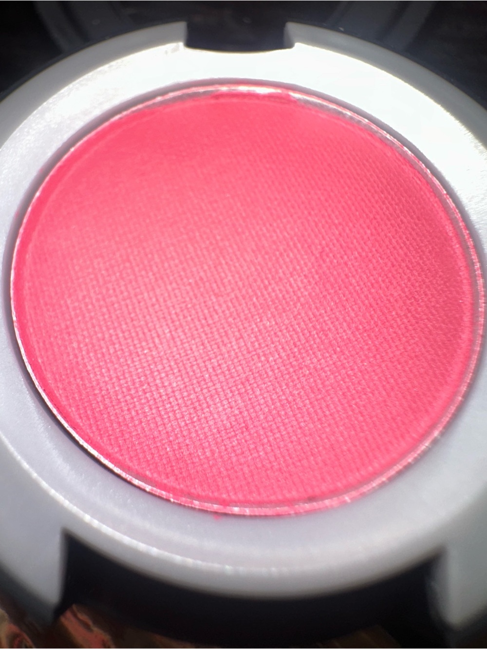 MAC Fall In Love Powder Kiss Eyeshadow — Brand New